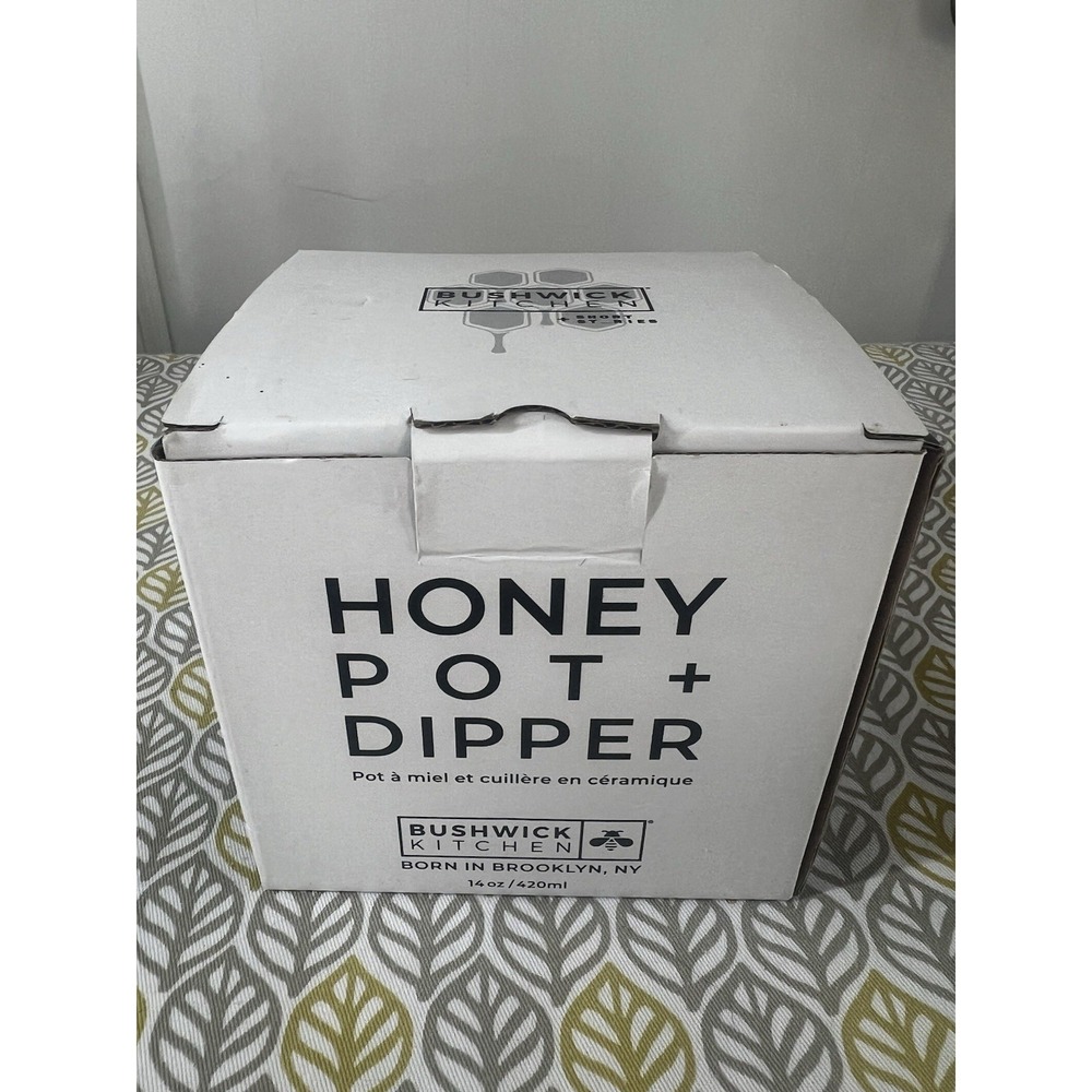 NIB Bushwick Kitchen White Ceramic Honey Pot with Wooden Dipper, Dishwasher Safe - Picture 4 of 6